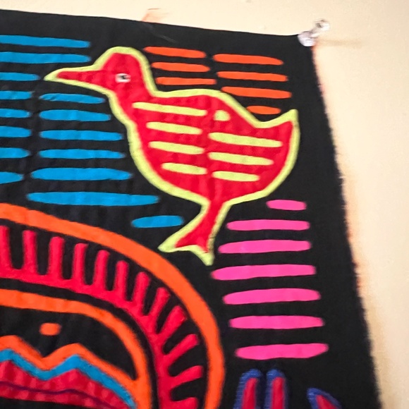 Vintage 70s Mola art textile from the Guna features a large dragon or a lizard - Picture 5 of 8